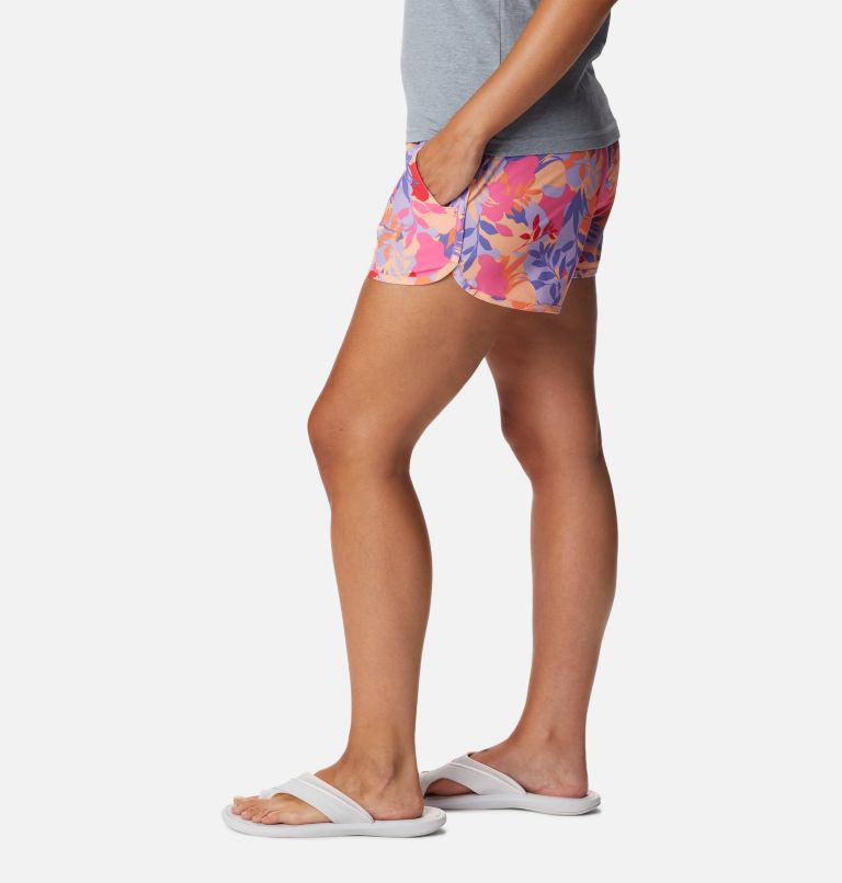 Thumbnail: Women's Pleasant Creek Stretch Shorts, Color: Wild Geranium, Floriated, image 3