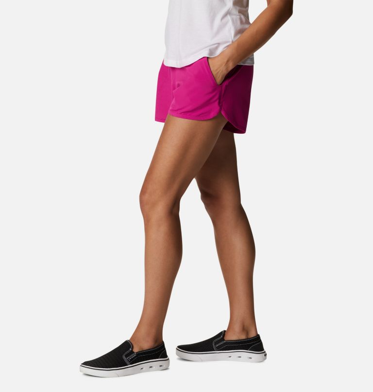 Thumbnail: Women's Pleasant Creek Stretch Shorts, Color: Wild Fuchsia, image 3