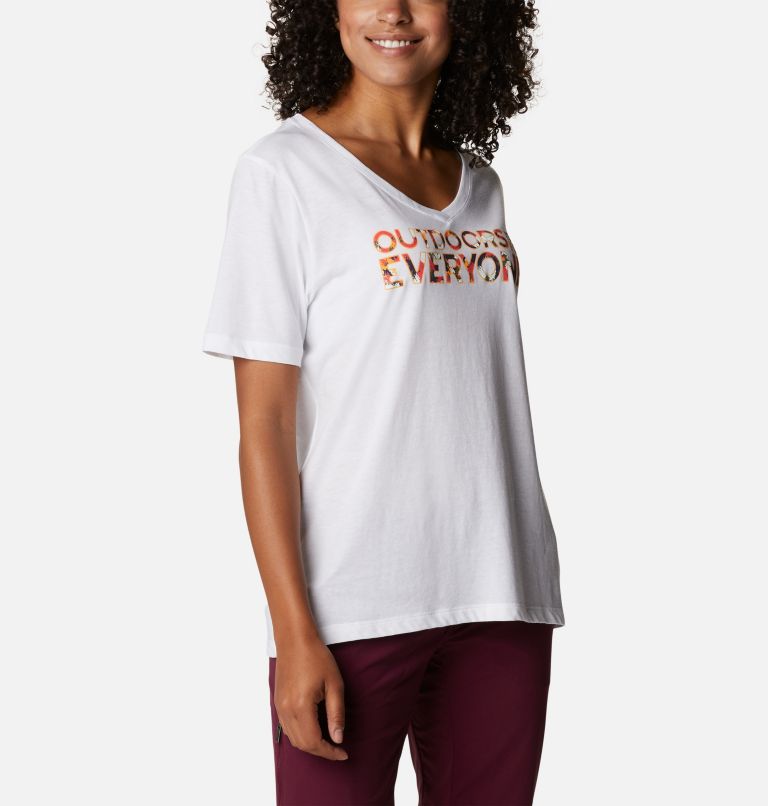 Thumbnail: Women's Bluebird Day Relaxed V-Neck Shirt, Color: White, Be Outdoors, image 5