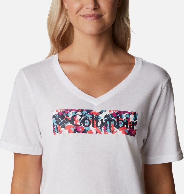 Bluebird Day Casual Graphic T-Shirt für Frauen, Color: White, Typhoon Blooms Framed