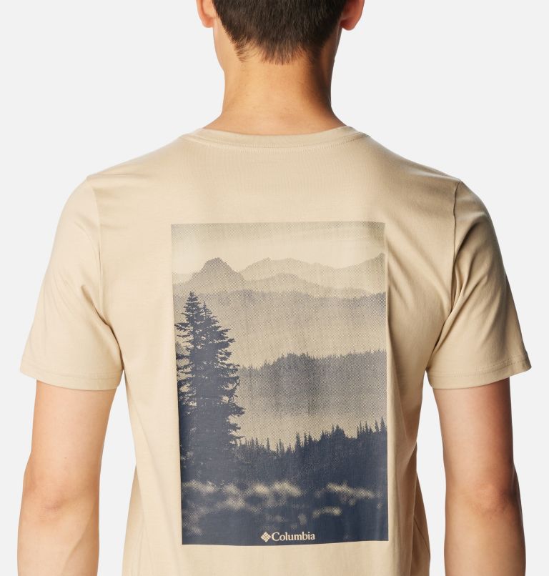 Thumbnail: Camiseta de algodón orgánico Rapid Ridge II para hombre, Color: Ancient Fossil, Tonal Treescape Graphic, image 5