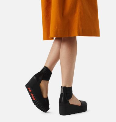 flatform ankle boots
