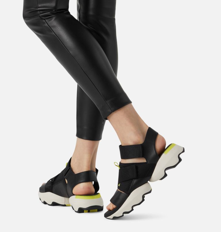 Thumbnail: Women's Kinetic Impact Sporty Sandal, Color: Black, image 8