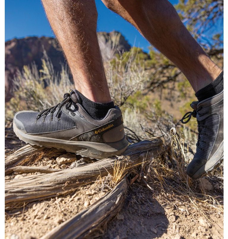 Thumbnail: Zapatilla de senderismo impermeable Trailstorm para hombre, Color: Dark Grey, Bright Gold, image 10