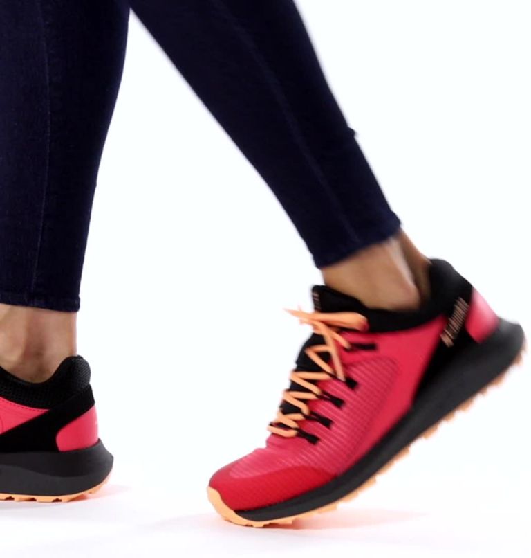 TRAILSTORM WATERPROOF | 633 | 10.5, Color: Red Coral, Peach