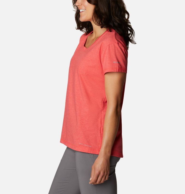 Thumbnail: Women's Sun Trek T-Shirt, Color: Red Hibiscus Heather, image 3