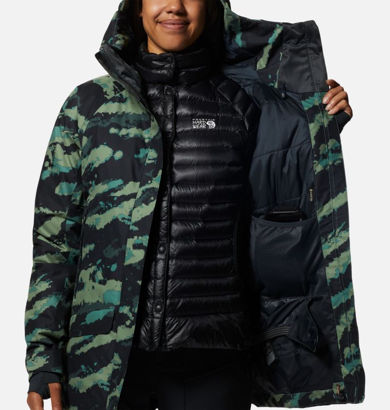 Thumbnail: Women's Cloud Bank Gore-Tex® Insulated Jacket, Color: Mint Palm Brushstrokes Print, image 12