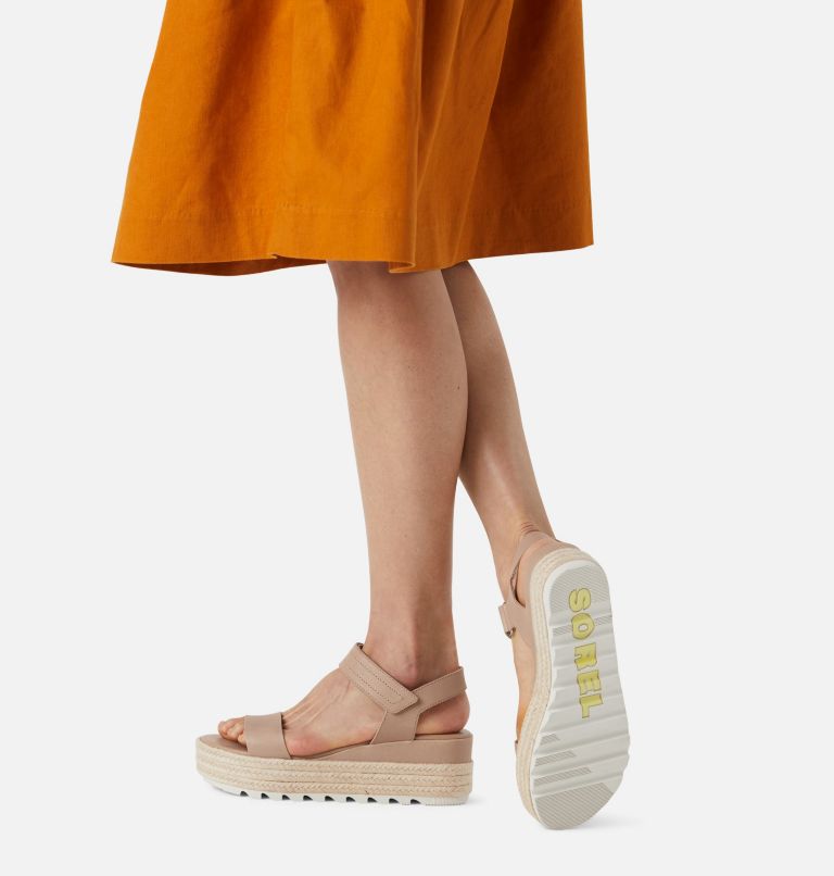 Thumbnail: Women's Cameron Flatform Sandal, Color: Honest Beige, image 7