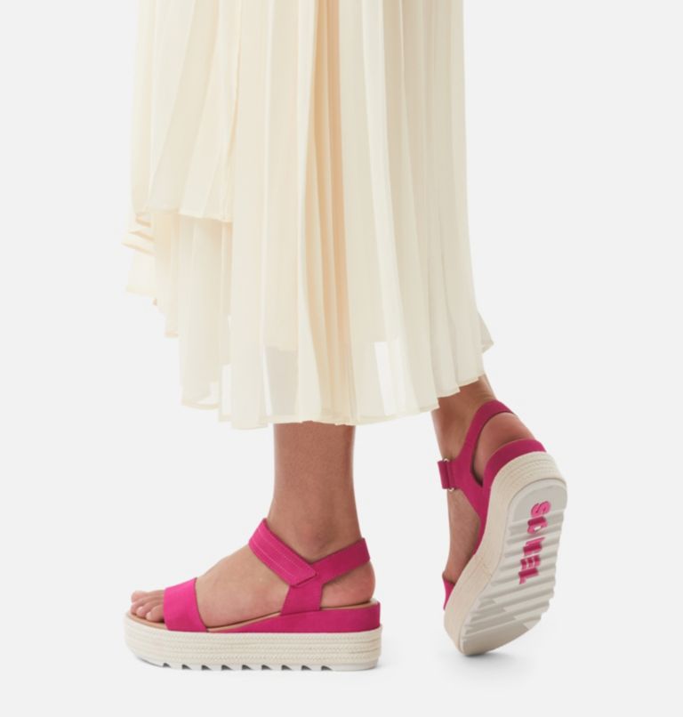 Thumbnail: Women's Cameron Flatform Sandal, Color: Fuchsia Fizz, Sea Salt, image 7