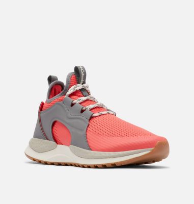 Women&rsquo;s SH/FT&trade; Aurora Prime Walking Shoe SH/FT&trade; AURORA PRIME | 010 | 5, Red Coral, Fawn, 3/4 front
