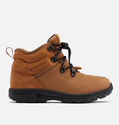 Boys size outlet 3 hiking boots