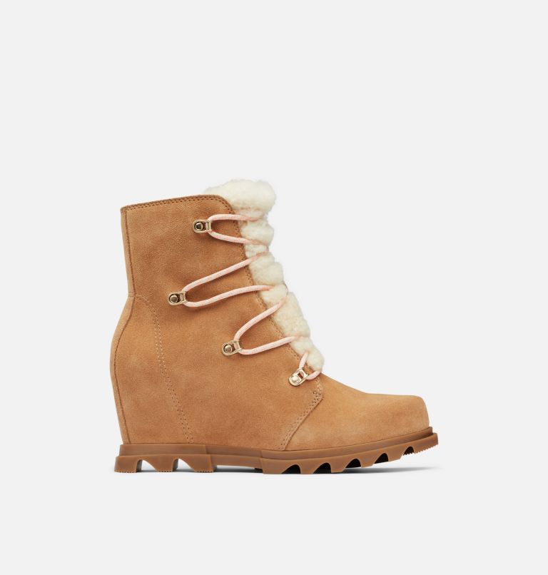 Sorel shearling store boots wedge