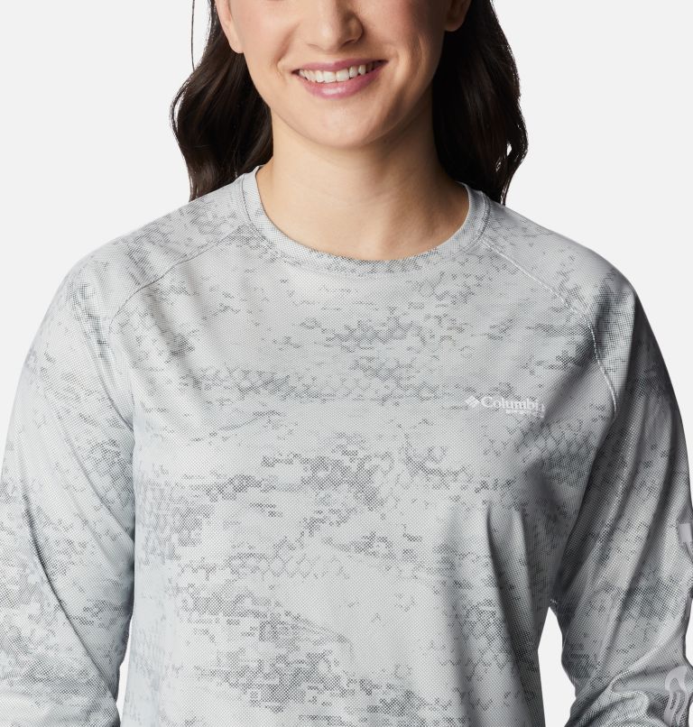 Women's PFG Tidal Deflector Printed Long Sleeve Shirt, Color: Cool Grey, PFG Camo Dark, image 4