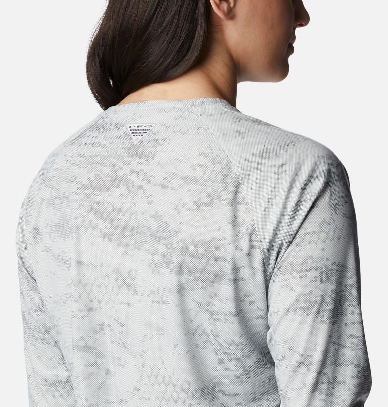 Women's PFG Tidal Deflector Printed Long Sleeve Shirt, Color: Cool Grey, PFG Camo Dark, image 5