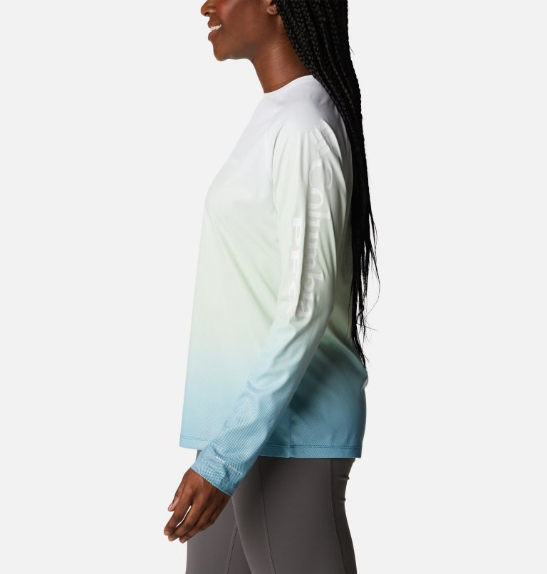Thumbnail: Women's PFG Tidal Deflector Printed Long Sleeve Shirt, Color: Light Lime, Deep Marine Gradient, image 3