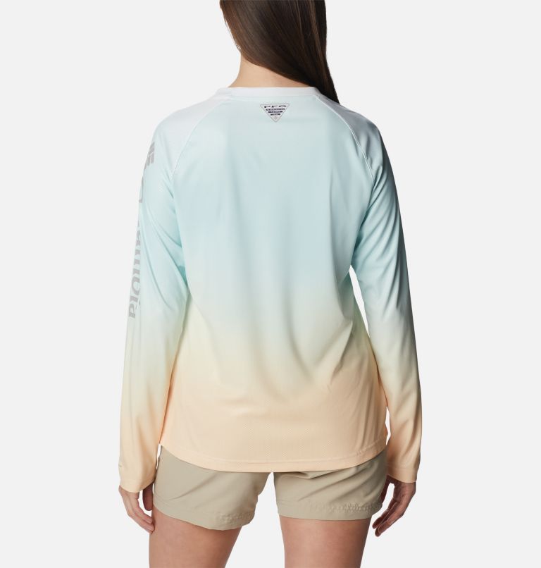 Thumbnail: Women's PFG Tidal Deflector Printed Long Sleeve Shirt, Color: Cocoa Butter Gradient, image 2