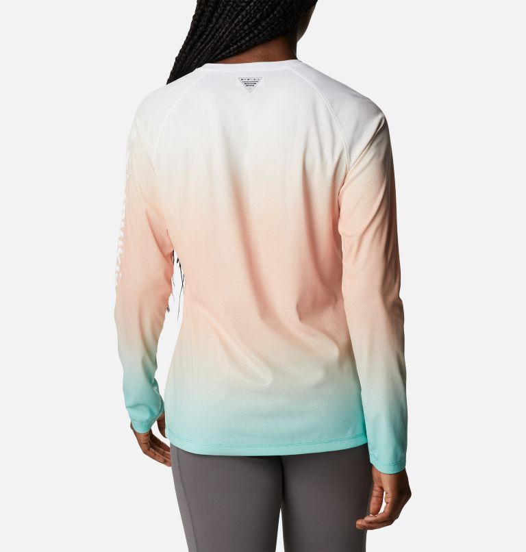 Women's PFG Tidal Deflector Printed Long Sleeve Shirt, Color: Bright Nectar, Elctrc Turq Gradient, image 2