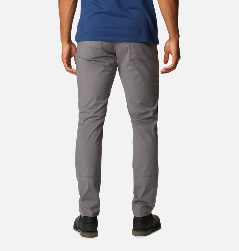 Thumbnail: Men's Cobble Creek 5-Pocket Pants, Color: City Grey, image 2