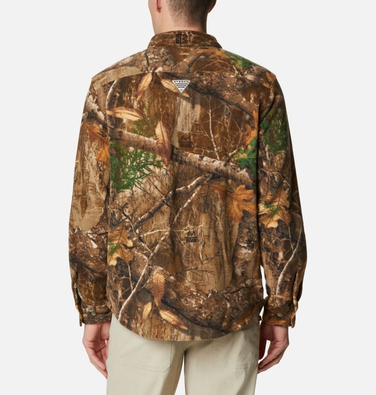 Thumbnail: Men's PHG Bucktail Fleece Over Shirt, Color: Realtree Edge, image 2