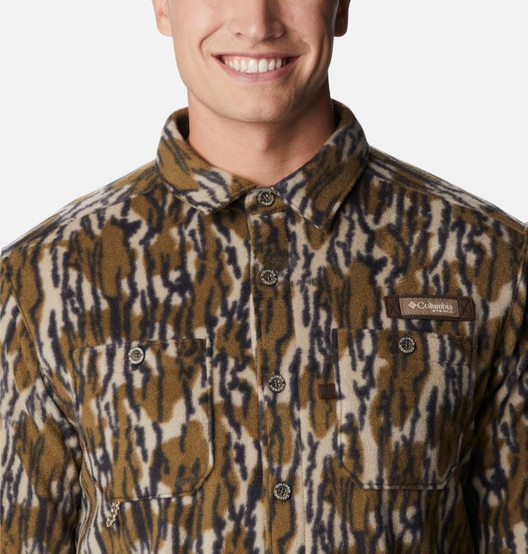 Thumbnail: Men's PHG Bucktail Fleece Over Shirt, Color: Mossy Oak Bottomland, image 4