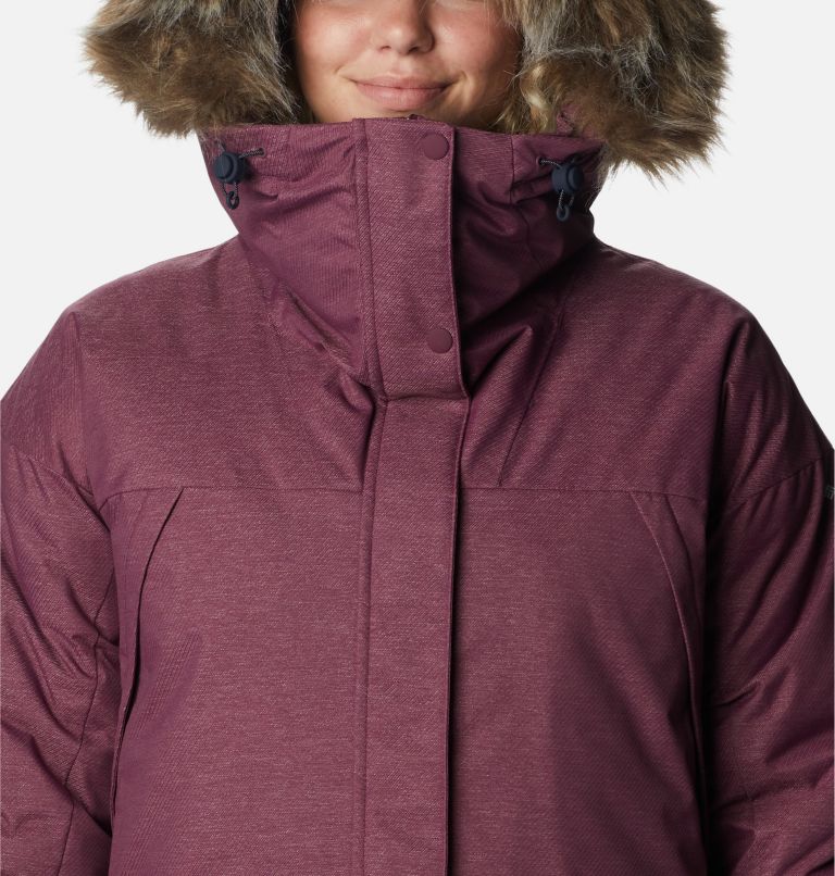 Thumbnail: Women's Mount Si Omni-Heat Infinity Down Parka, Color: Marionberry, image 4