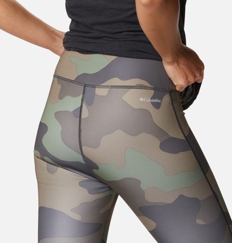 Columbia Women's Lodge Print 7/8 Tight, Dark Nocturnal Mod Camo, XX-Large :  : Clothing, Shoes & Accessories