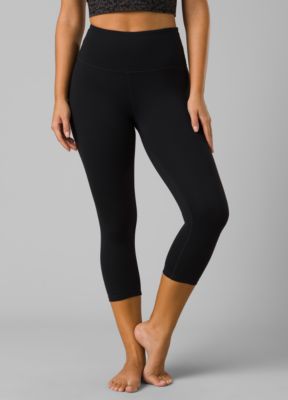 Black Capri Yoga Pants
