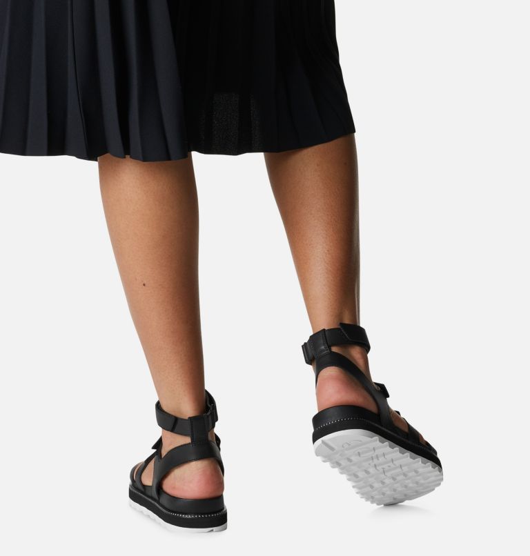 Sandalia plana con correas Roaming para mujer, Color: Black, Sea Salt, image 8