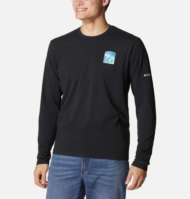 Thumbnail: T-shirt imprimé à manches longues Sun Trek pour homme, Color: Black, Suntrek Hills Chest, image 1