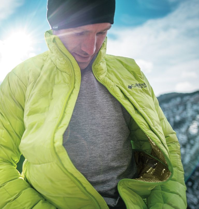 Thumbnail: Men's Titan Pass Double Wall Hybrid Jacket, Color: Bright Chartreuse, image 14