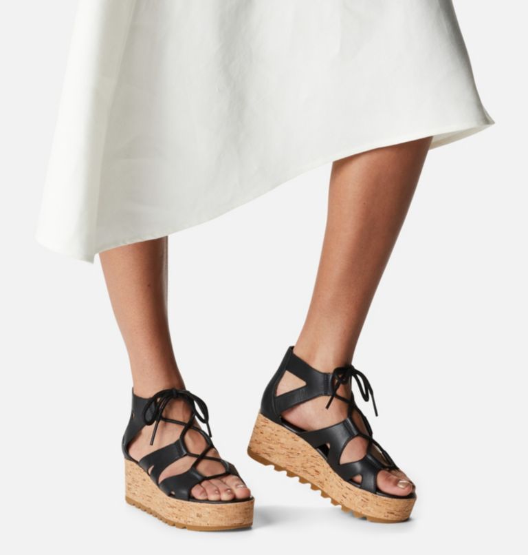 Thumbnail: Sandale plate compensée à lacets Cameron pour les femmes, Color: Black, Gum 2, image 8