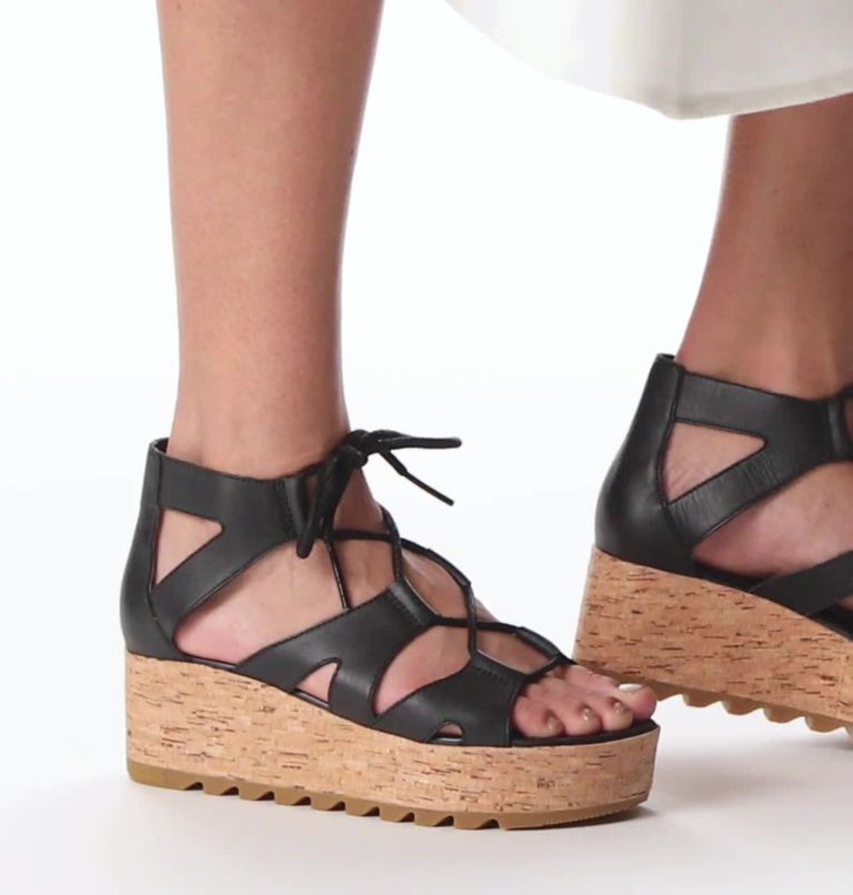 Sandale plate compensée à lacets Cameron pour les femmes, Color: Black, Gum 2