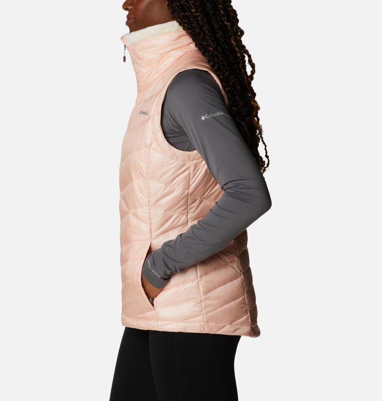 Thumbnail: Women's Joy Peak Omni-Heat Infinity Insulated Vest, Color: Peach Blossom, image 3