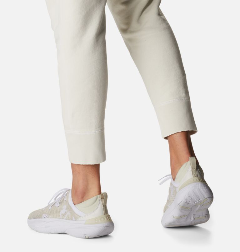 Thumbnail: Women's Explorer Blitz Stride Lace Sneaker, Color: White, Chalk, image 8