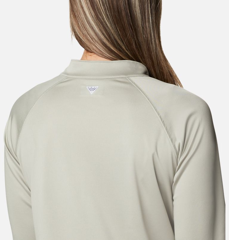 Thumbnail: Women's PFG Tidal Tee Quarter Zip Long Sleeve Shirt, Color: Safari, Light Lime Logo, image 5