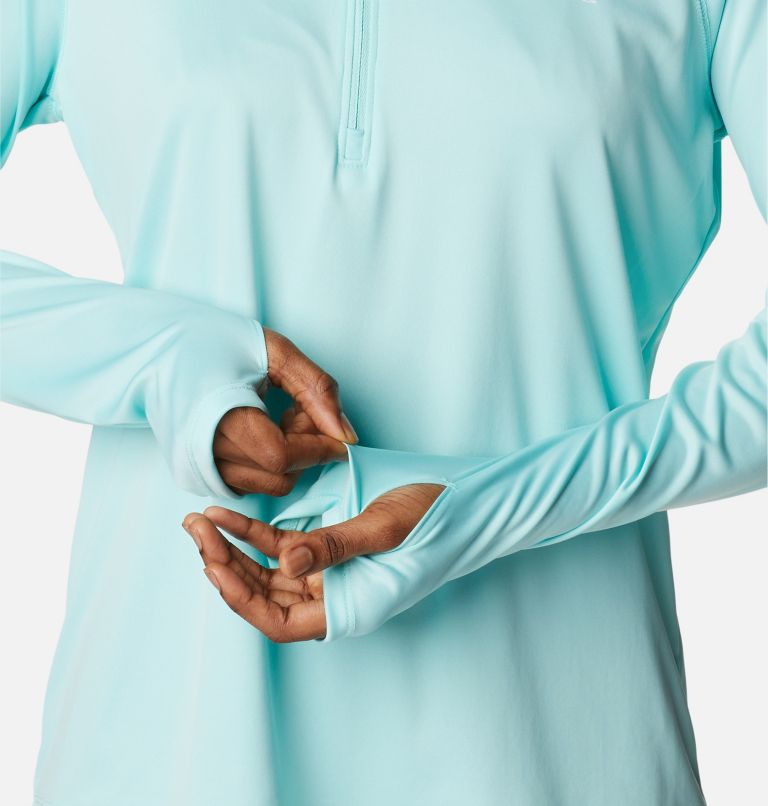 Thumbnail: Women's PFG Tidal Tee Quarter Zip Long Sleeve Shirt, Color: Gulf Stream, White Logo, image 6