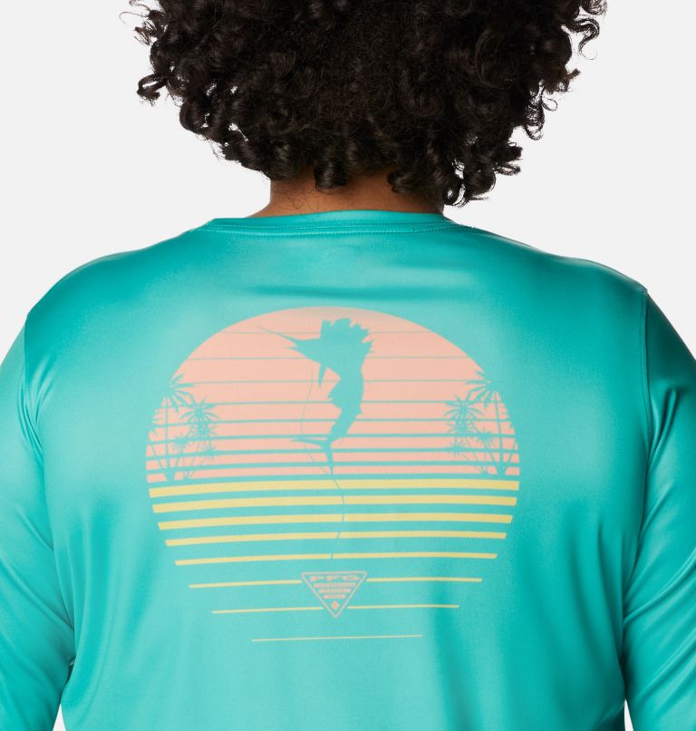 Women's PFG Tidal Tee Hook-Up Long Sleeve Shirt - Plus Size, Color: Electric Turquoise, Sun Glow Gradient