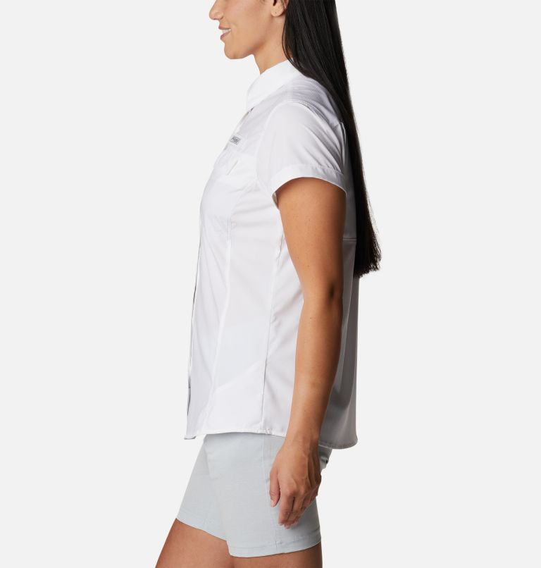Thumbnail: Women's PFG Skiff Guide Woven Short Sleeve Shirt, Color: White, image 3