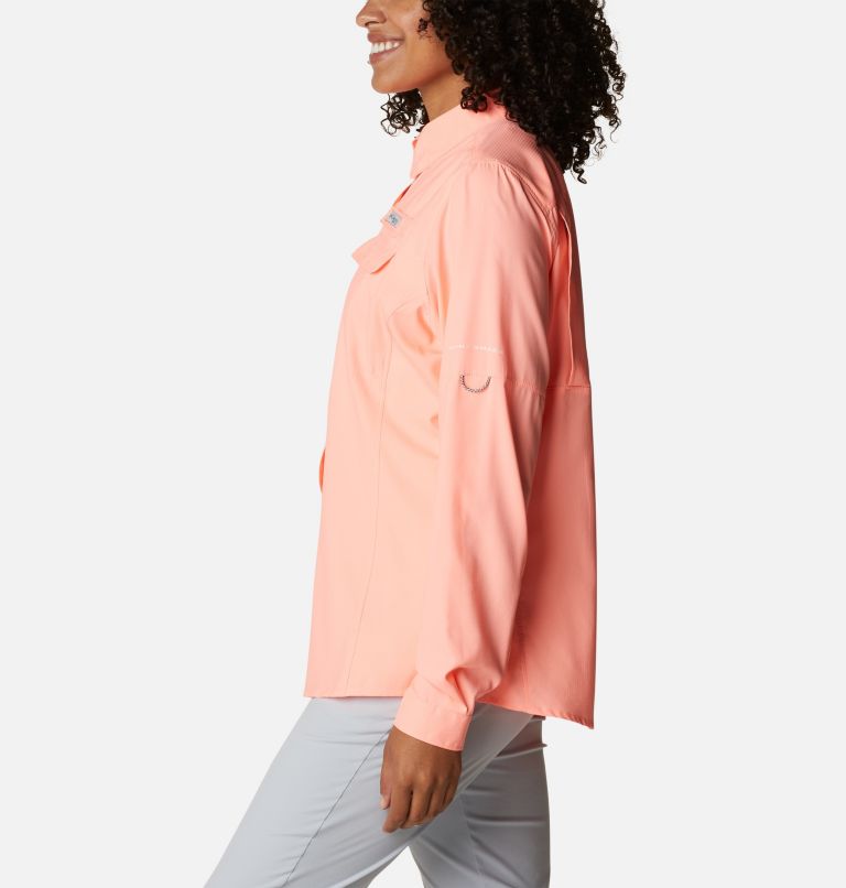 Women's PFG Skiff Guide Woven Long Sleeve Shirt, Color: Tiki Pink, image 3