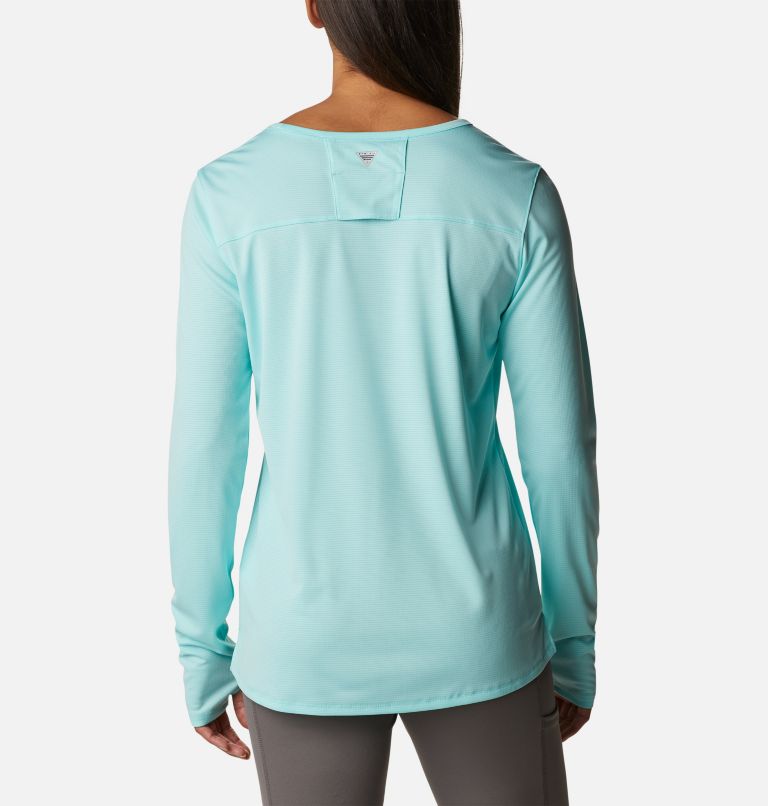 Women's PFG Skiff Guide Knit Long Sleeve Shirt, Color: Gulf Stream, image 2