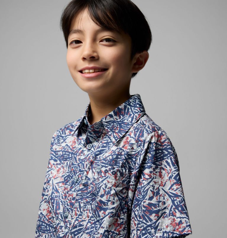 Boys' PFG Super Slack Tide Short Sleeve Camp Shirt, Color: Nocturnal Marlin Palms, image 4