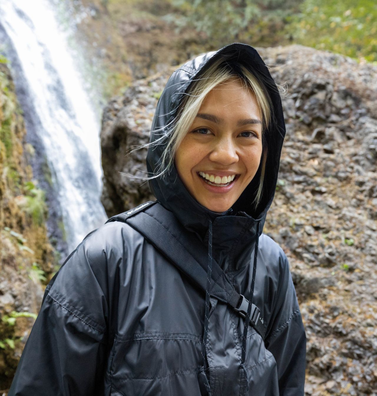 Women's Flash Challenger™ Cropped Windbreaker Jacket 7