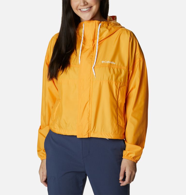 Columbia Women’s Flash Challenger™ Cropped Windbreaker. 2