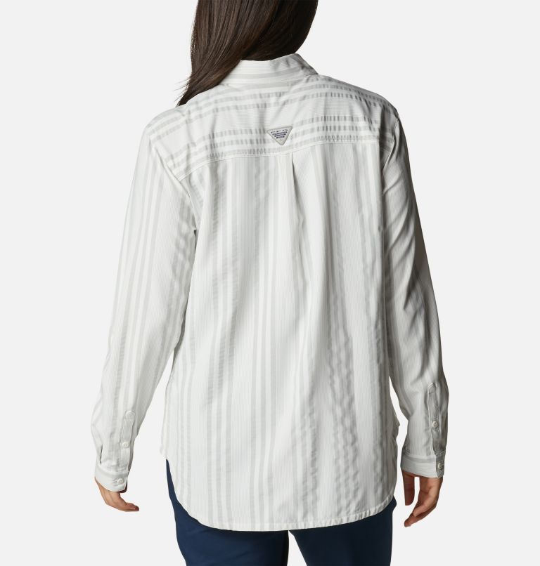Thumbnail: Women's PFG Sun Drifter Woven Long Sleeve Shirt, Color: Cool Grey Stripe, image 2