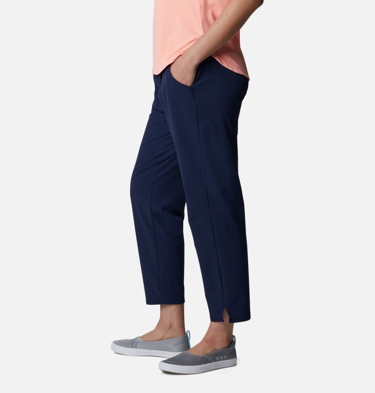 Thumbnail: Women's PFG Sun Drifter Woven Pants, Color: Collegiate Navy, image 2