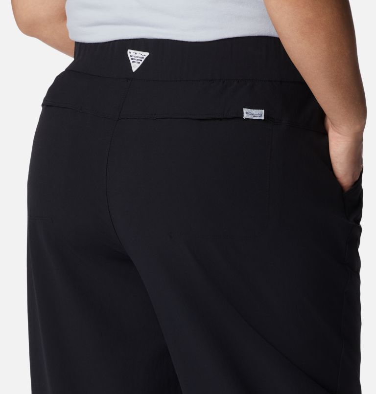 Thumbnail: Women's Sun Drifter Woven Pants - Plus Size, Color: Black, image 5