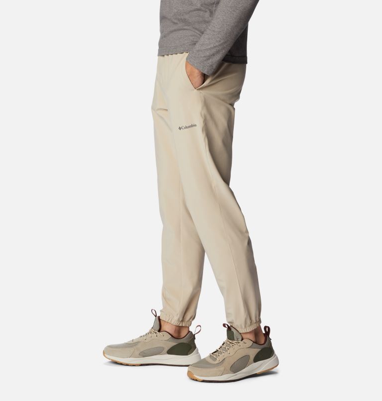 Thumbnail: Men's Columbia Hike Joggers, Color: Ancient Fossil, image 3