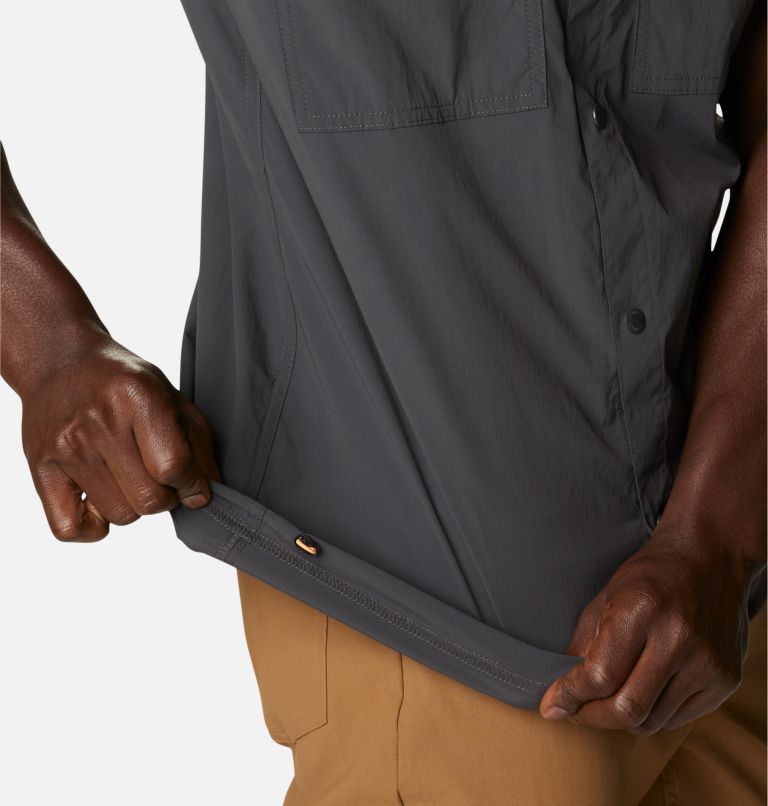 Thumbnail: Men's Tech Trail Woven Short Sleeve Shirt, Color: Shark, image 6