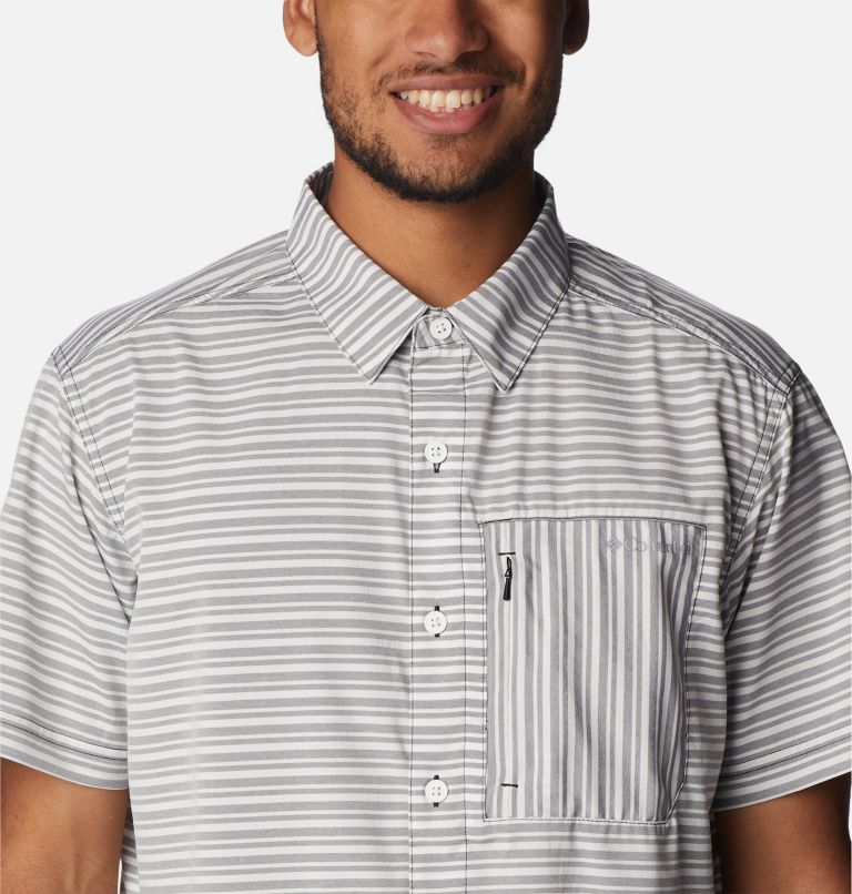 Thumbnail: Men's Twisted Creek III Short Sleeve Shirt, Color: Black Basic Stripe, image 4