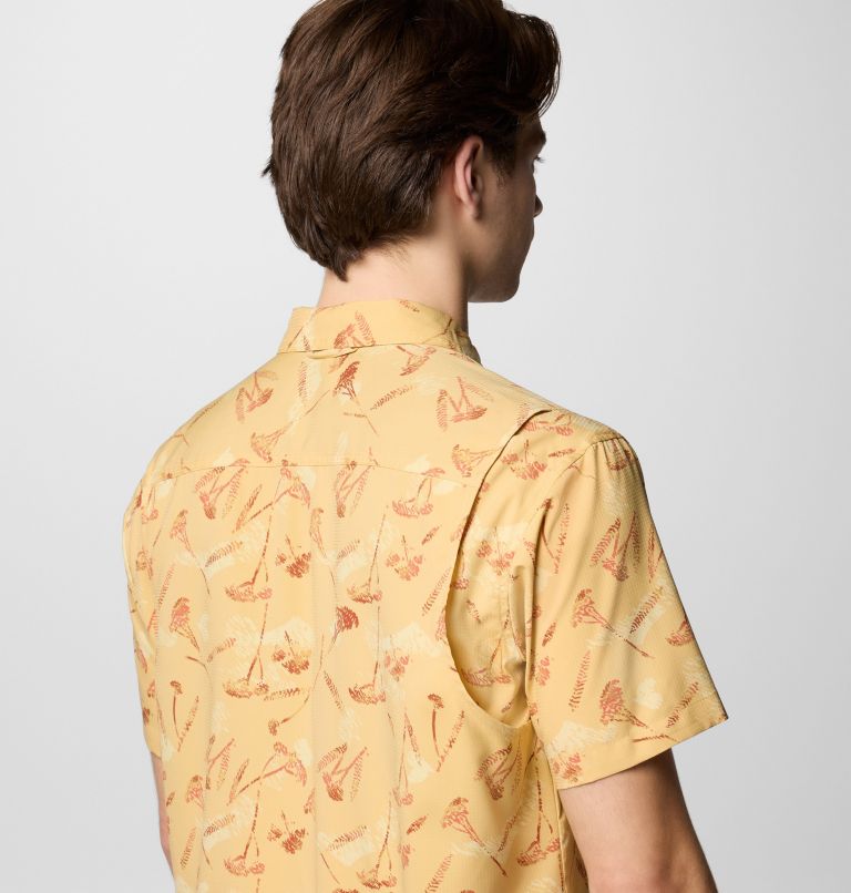 Men's Utilizer Printed Woven Short Sleeve Shirt, Color: Sand Dune Yarrow Mirage, image 5